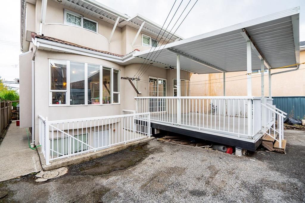 3288 School Avenue, Vancouver, BC