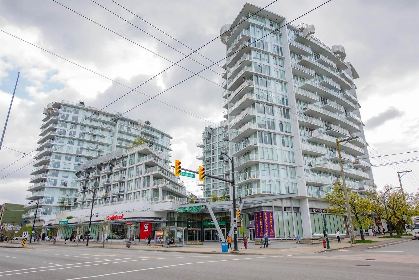 1703-2220 Kingsway, Vancouver, BC