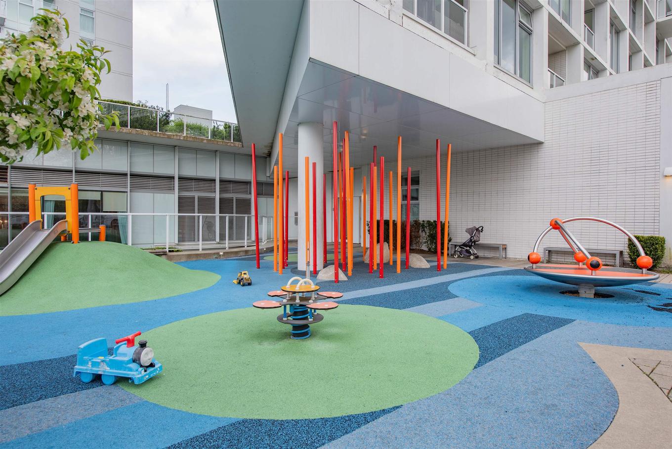 1703-2220 Kingsway, Vancouver, BC