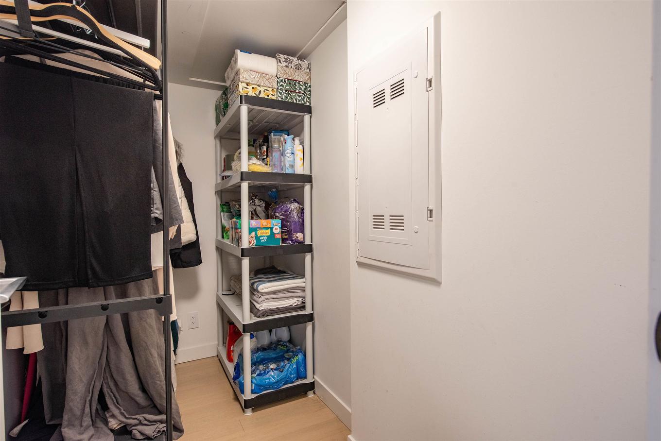 1703-2220 Kingsway, Vancouver, BC