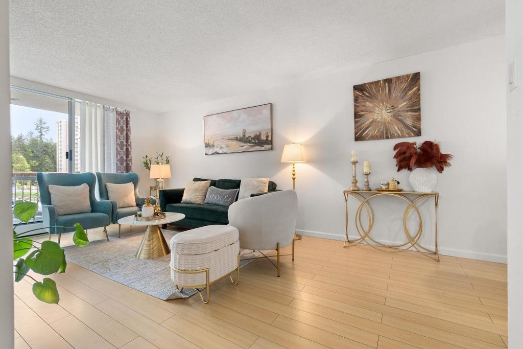 307-2016 Fullerton Avenue, North Vancouver, BC