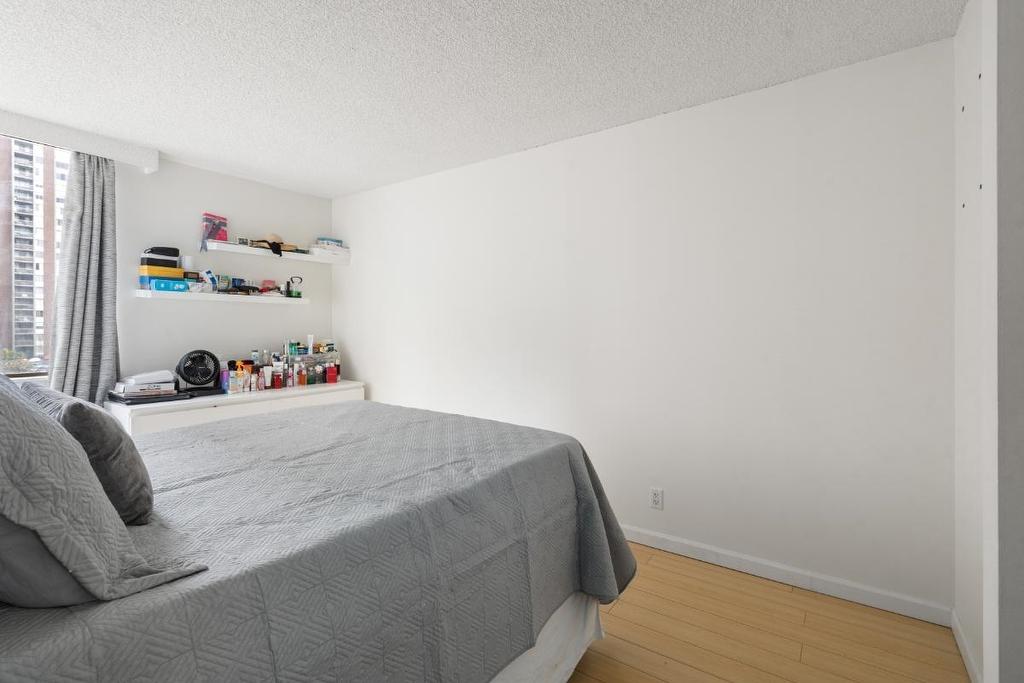 307-2016 Fullerton Avenue, North Vancouver, BC