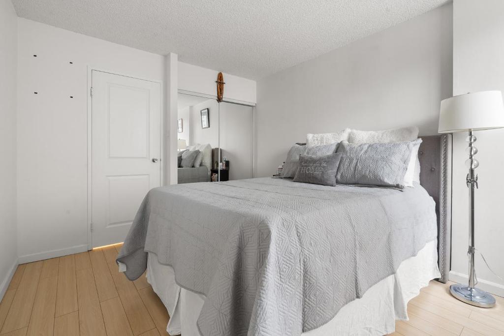 307-2016 Fullerton Avenue, North Vancouver, BC