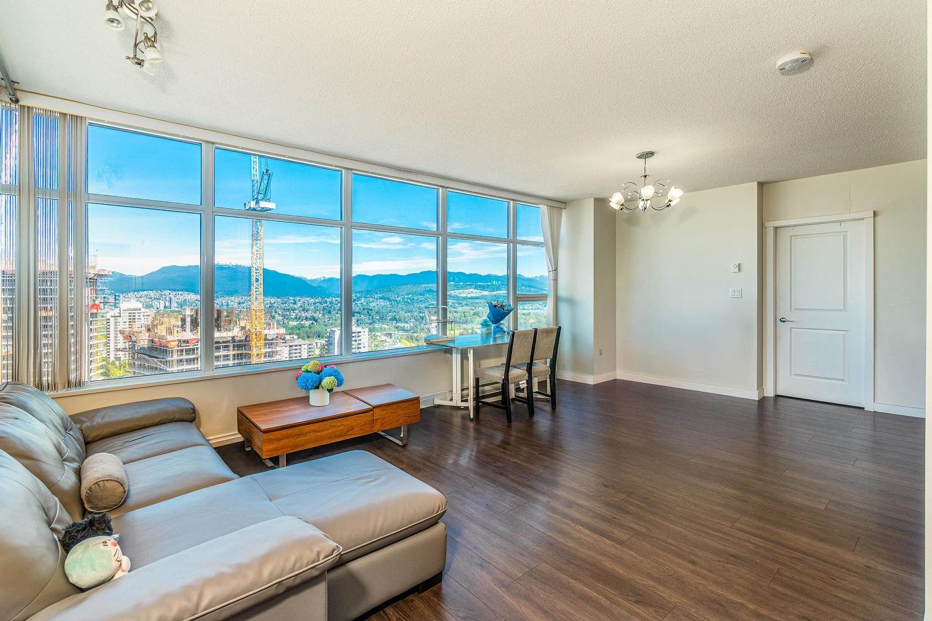 2802-4880 Bennett Street, Burnaby, BC