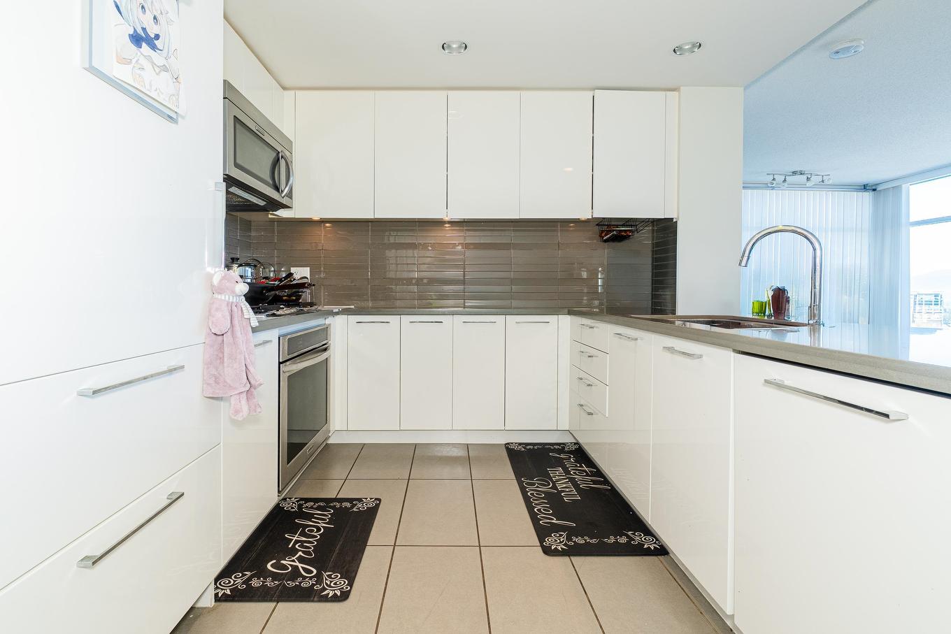 2802-4880 Bennett Street, Burnaby, BC