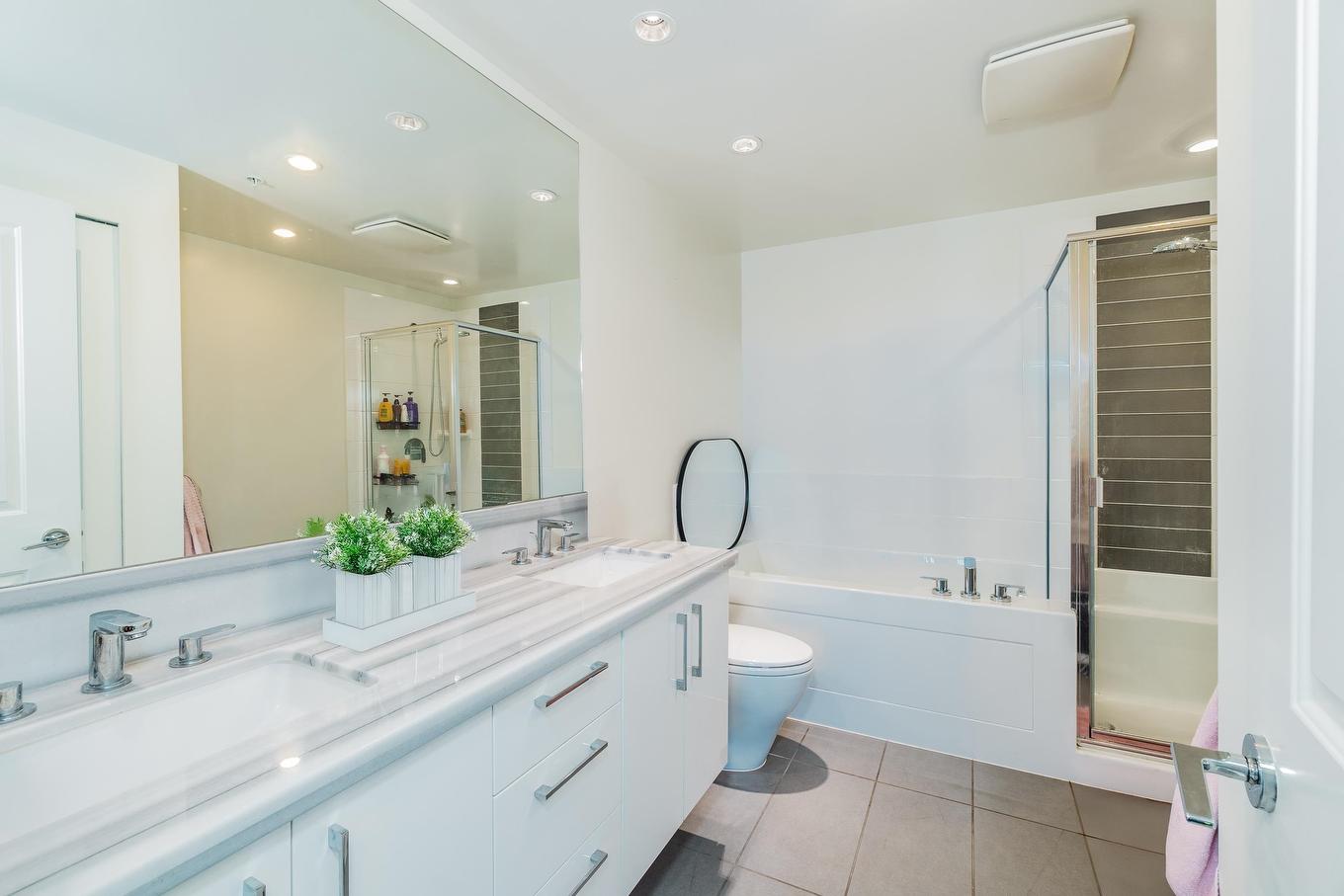 2802-4880 Bennett Street, Burnaby, BC