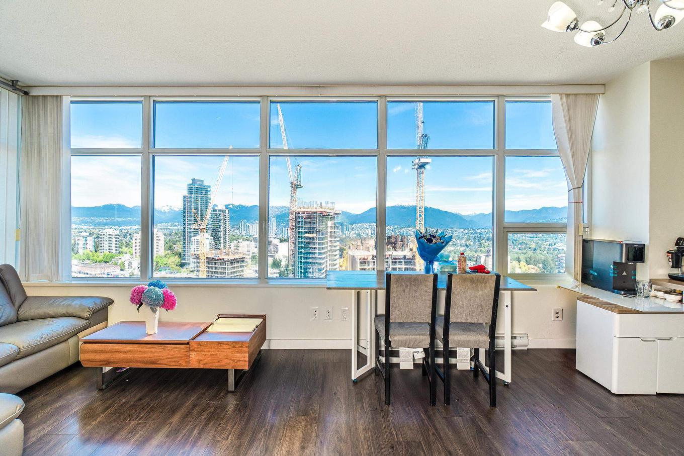 2802-4880 Bennett Street, Burnaby, BC