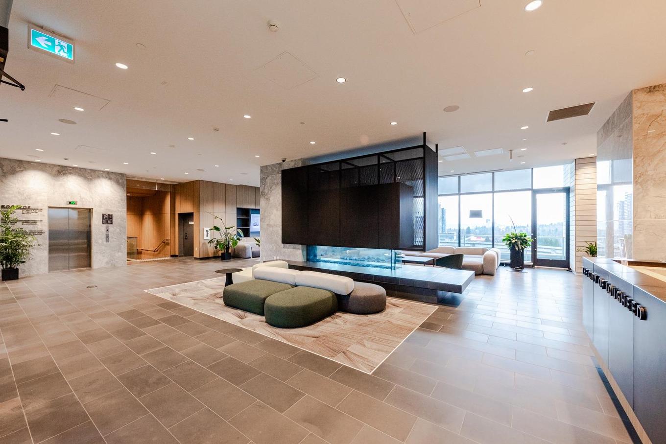 605-3833 Evergreen Place, Burnaby, BC