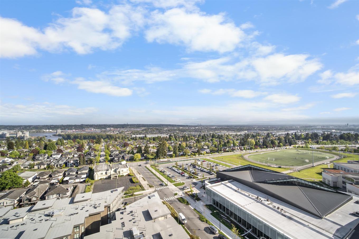 1607-7683 Park Crescent, Burnaby, BC