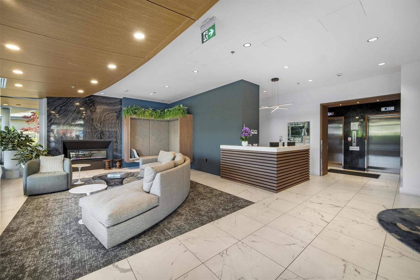 1607-7683 Park Crescent, Burnaby, BC