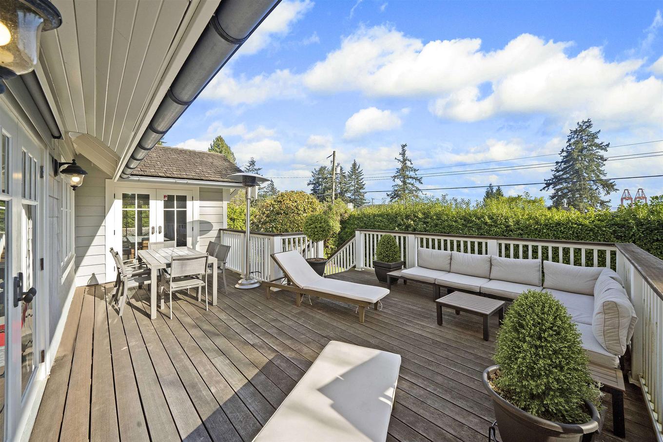 4075 Rose Crescent, West Vancouver, BC