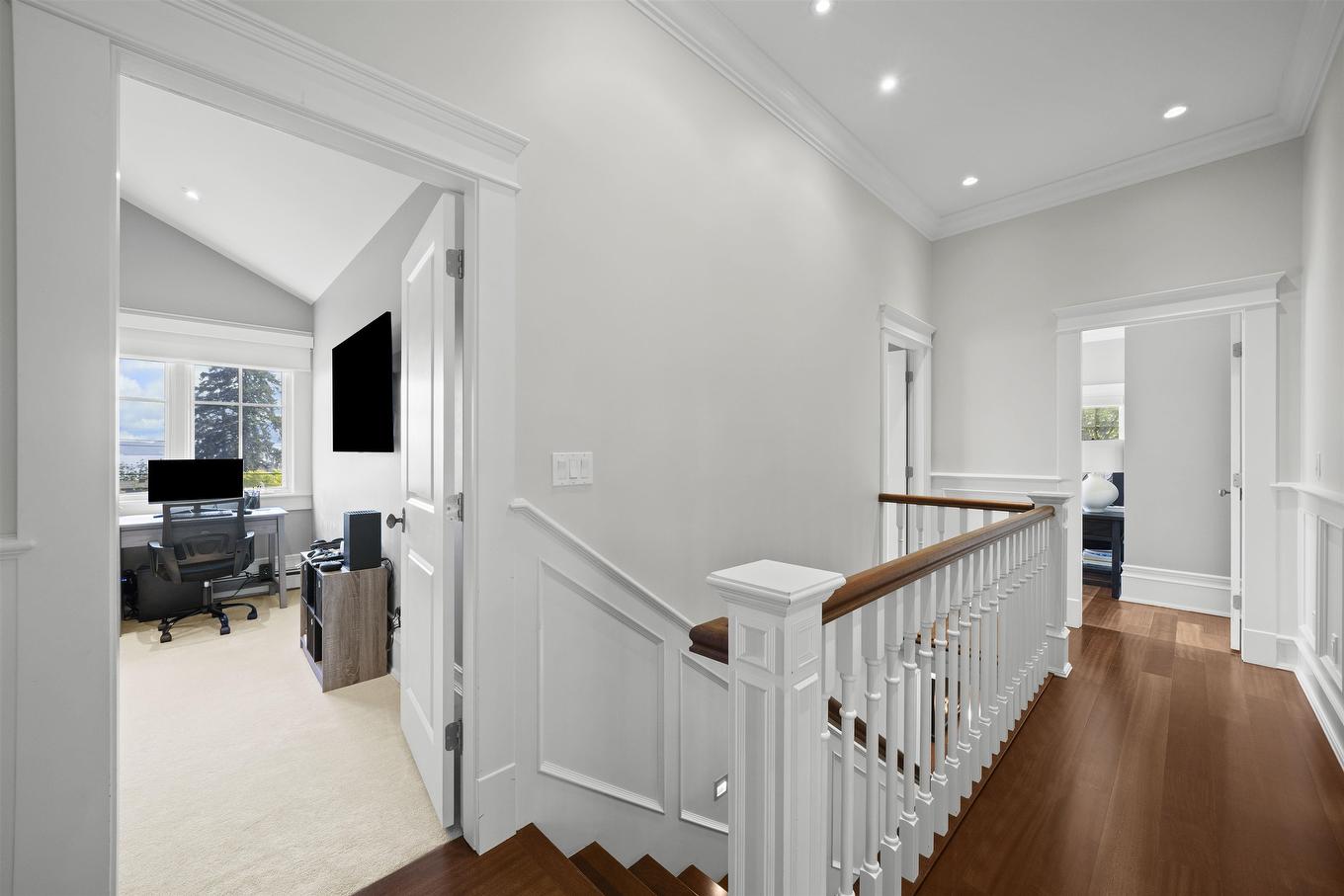 4075 Rose Crescent, West Vancouver, BC