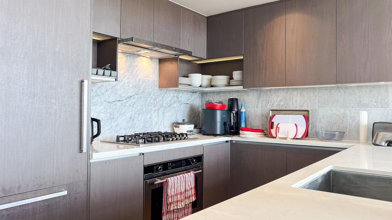 4007-6538 Nelson Avenue, Burnaby, BC