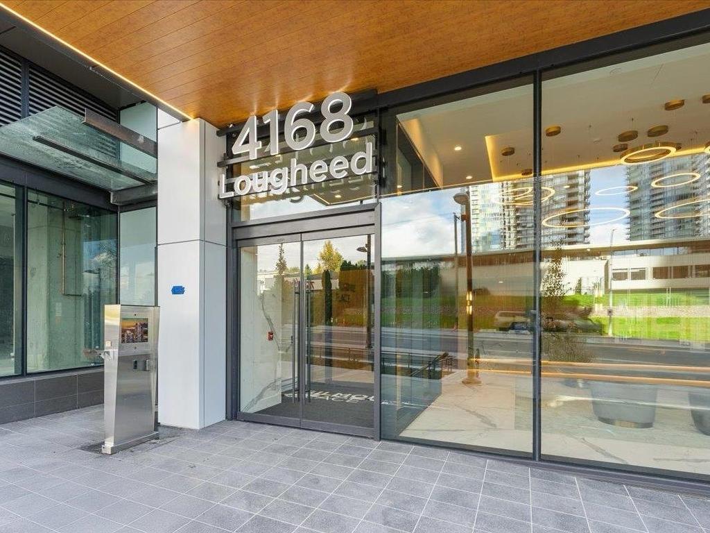 2201-4168 Lougheed Highway, Burnaby, BC