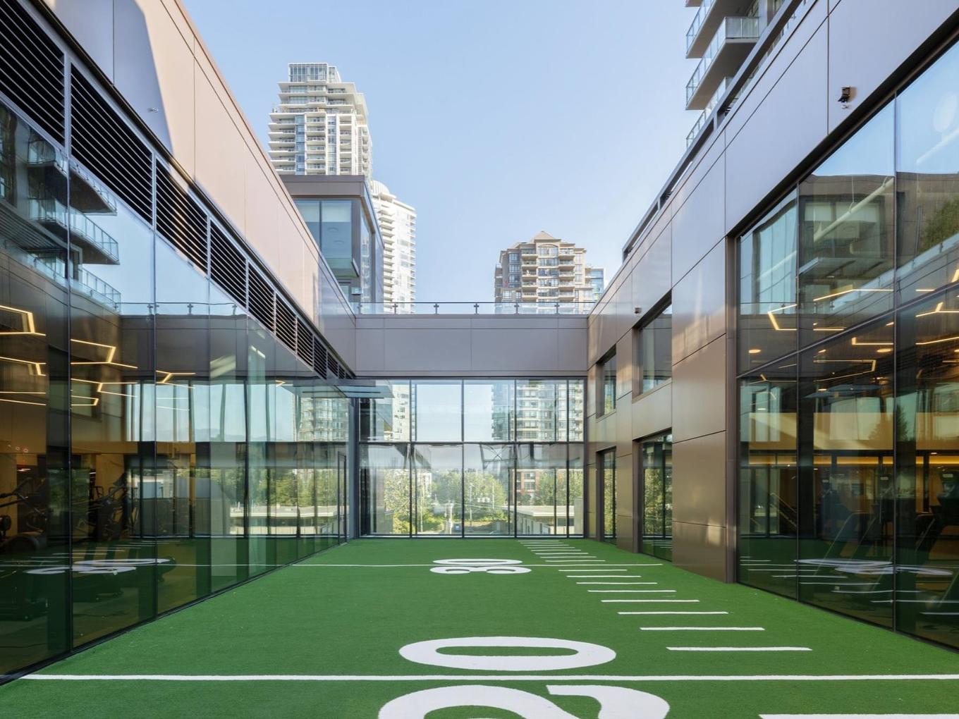 2201-4168 Lougheed Highway, Burnaby, BC