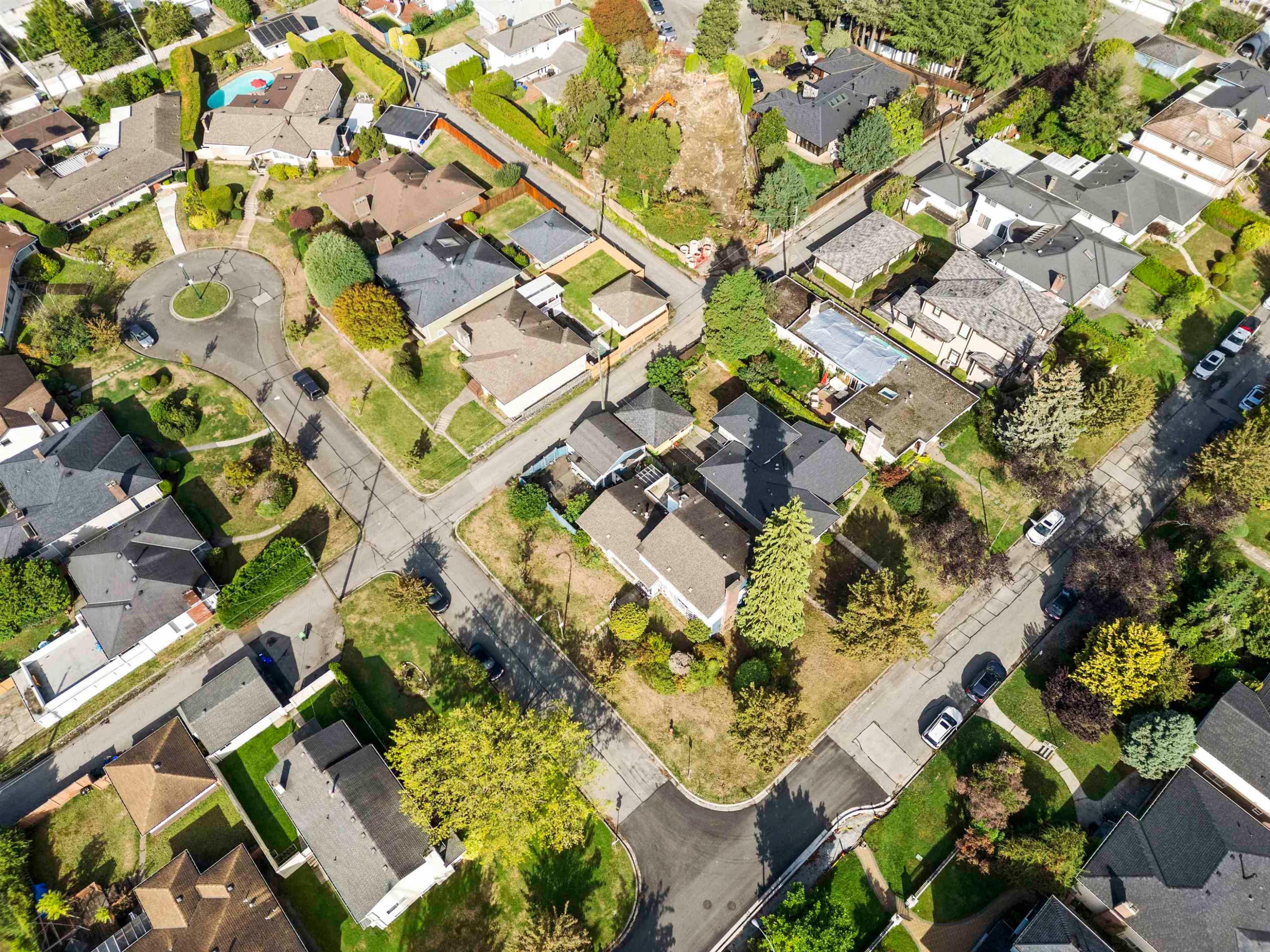 609 52Nd Avenue W, Vancouver, BC