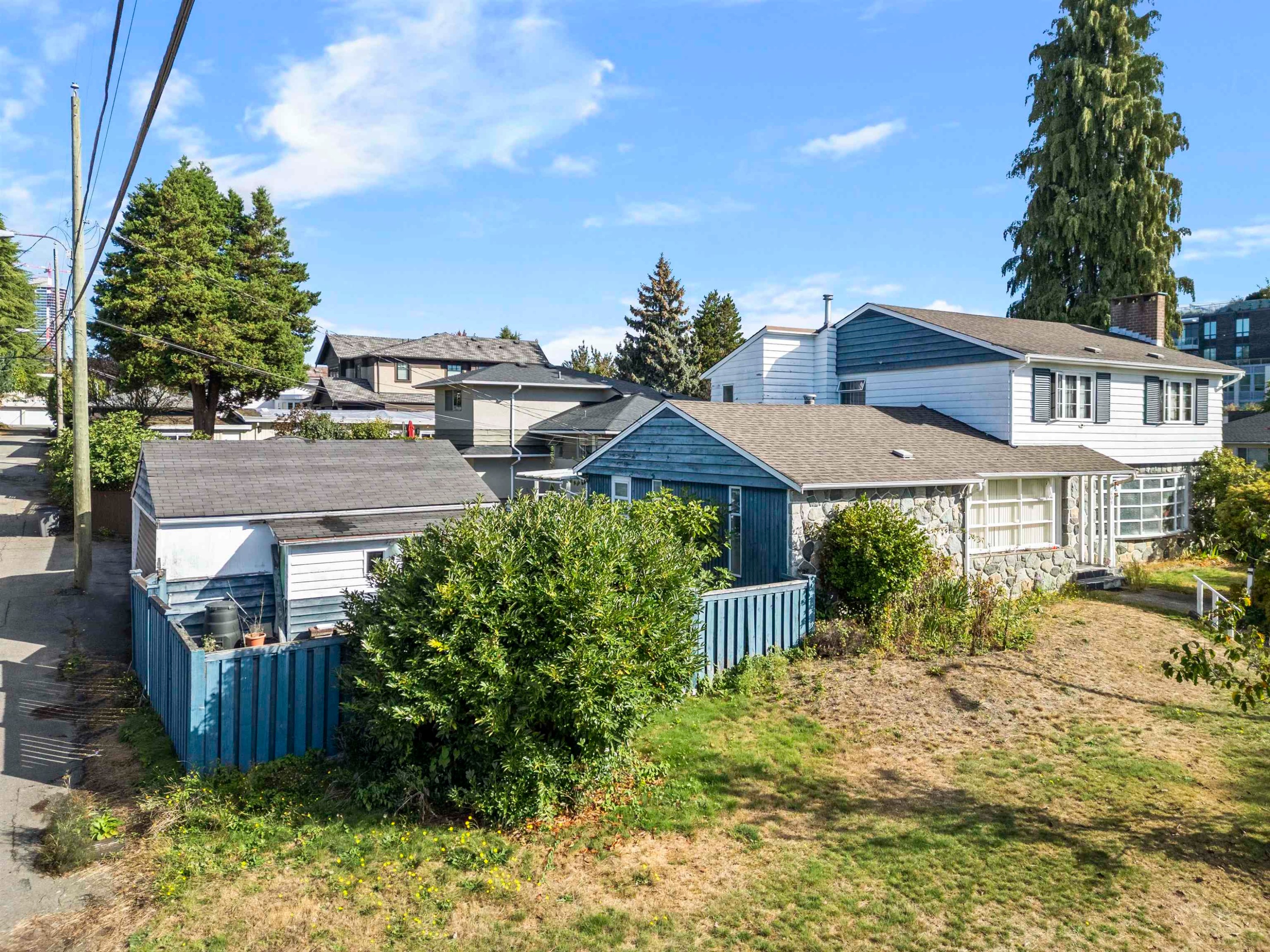 609 52Nd Avenue W, Vancouver, BC