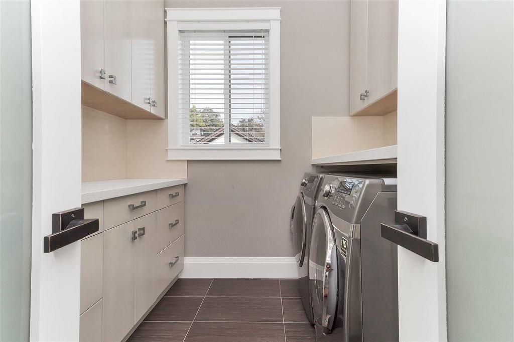 4217 16Th Avenue W, Vancouver, BC