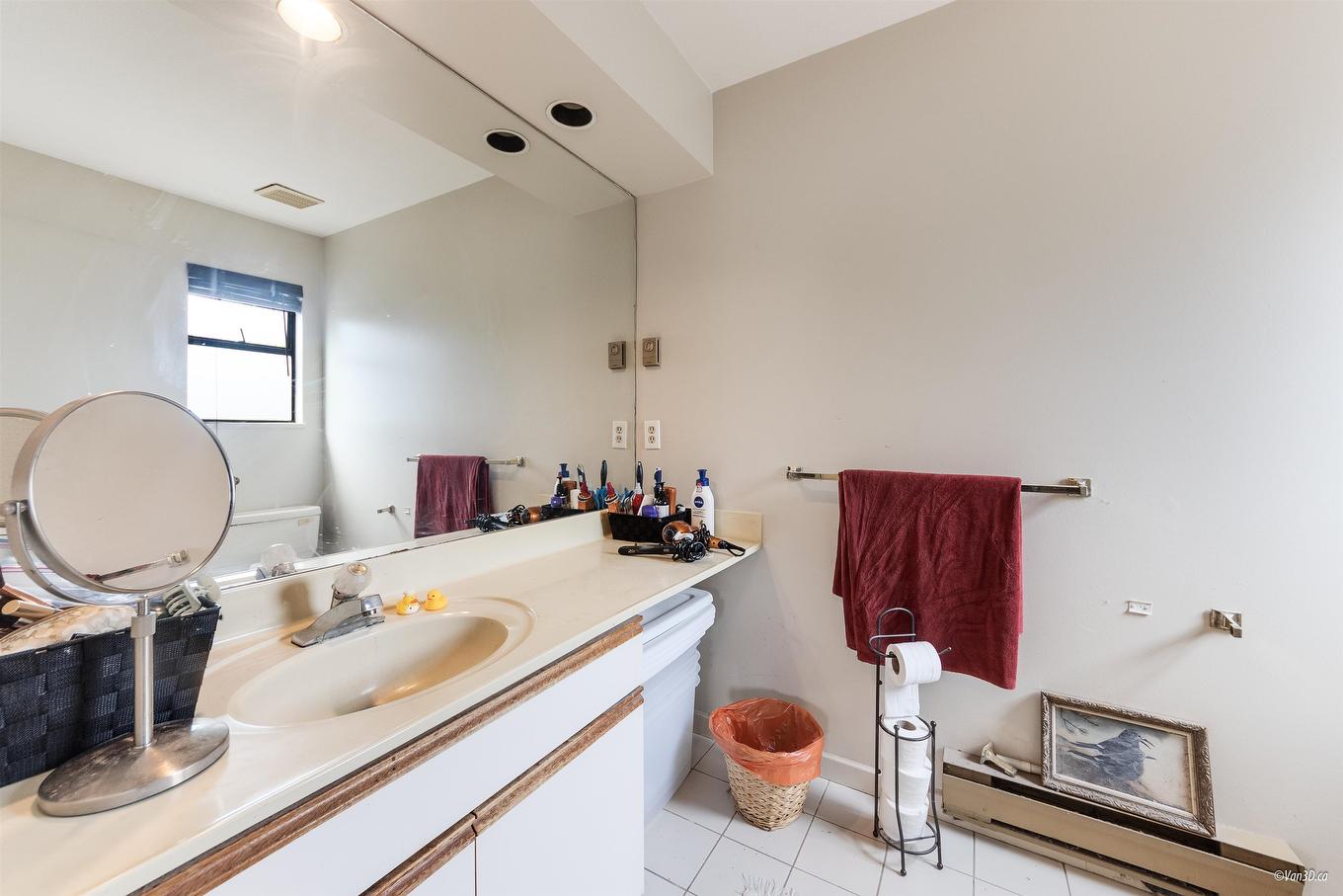 1215 67Th Avenue W, Vancouver, BC