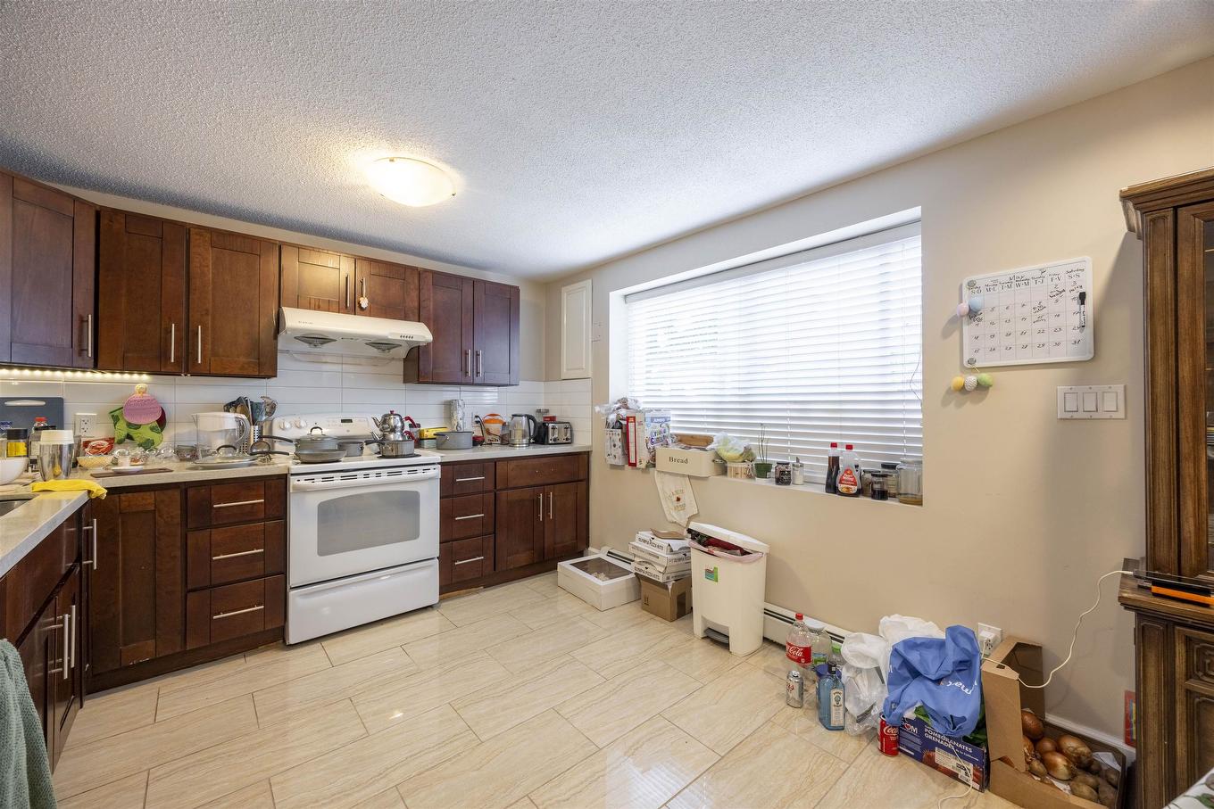 915 33Rd Avenue W, Vancouver, BC