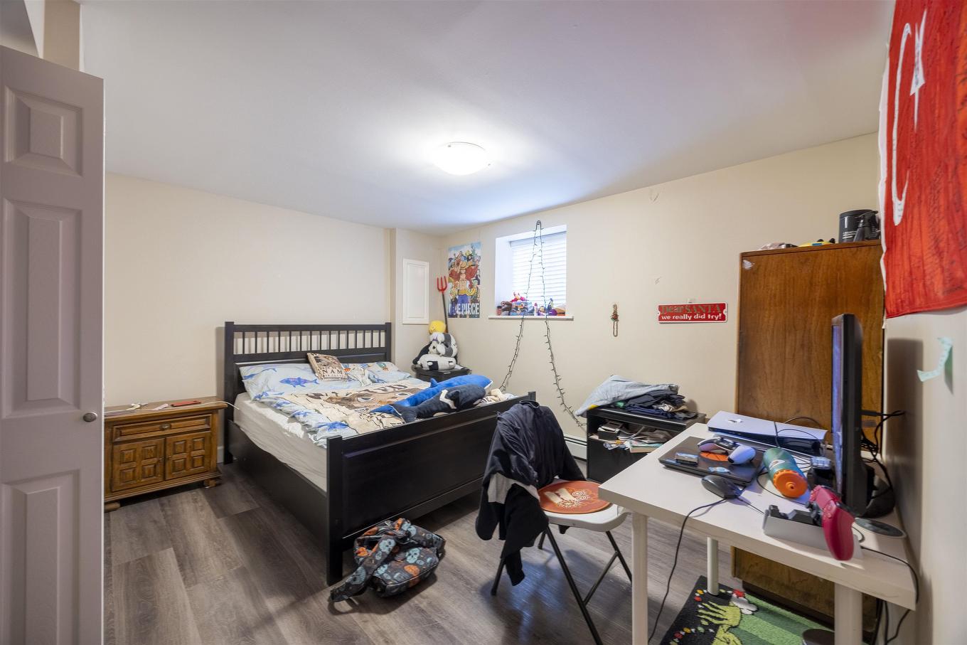 915 33Rd Avenue W, Vancouver, BC