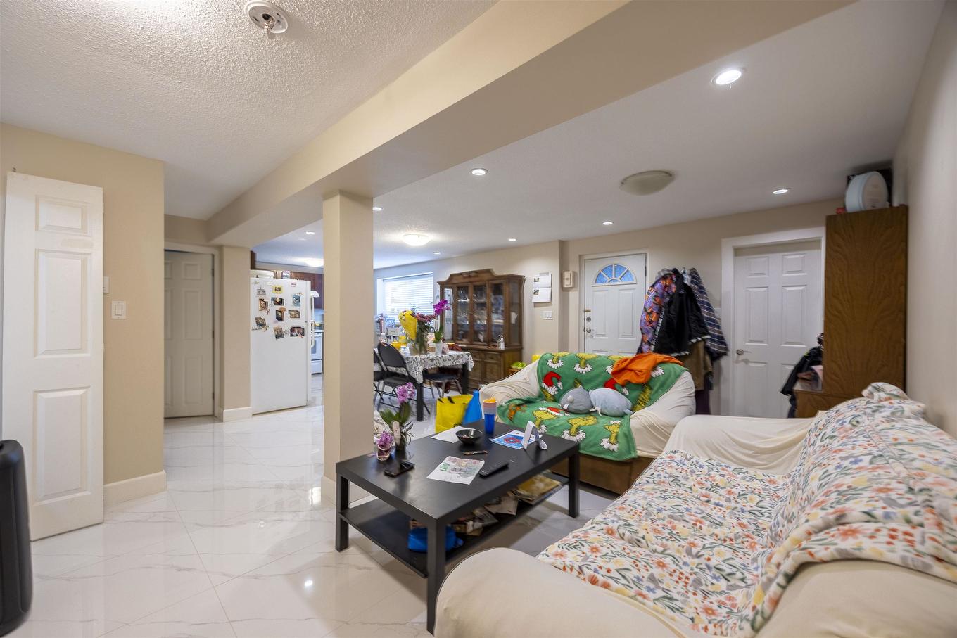 915 33Rd Avenue W, Vancouver, BC