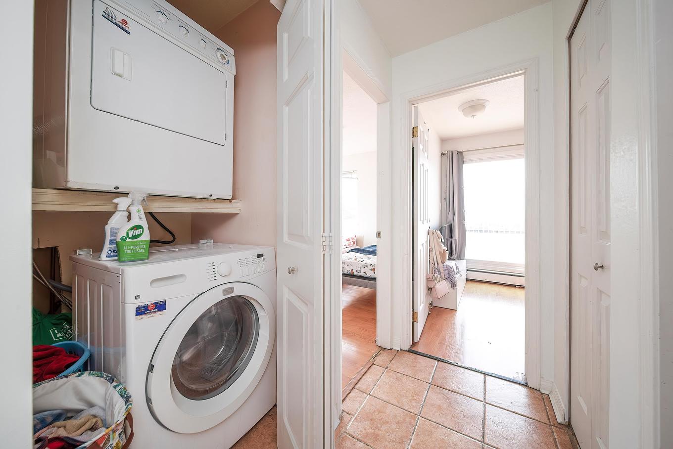 5146 Hastings Street, Burnaby, BC