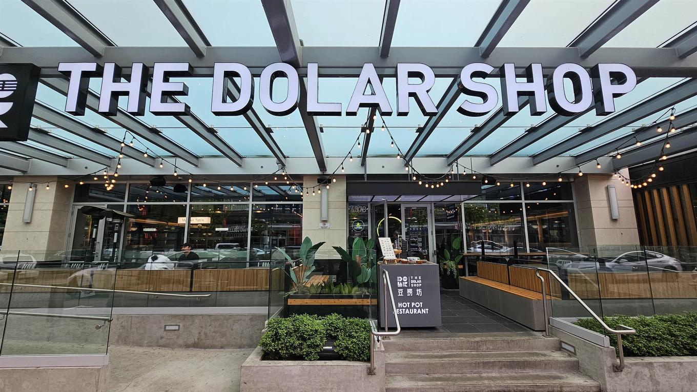 2701-4670 Assembly Way, Burnaby, BC