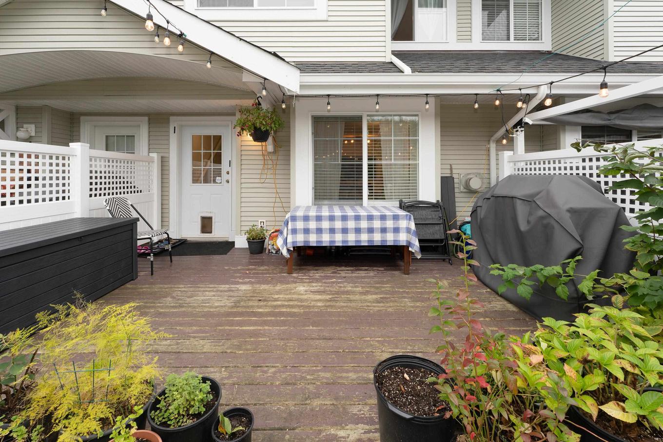 15-23575 119 Avenue, Maple Ridge, BC