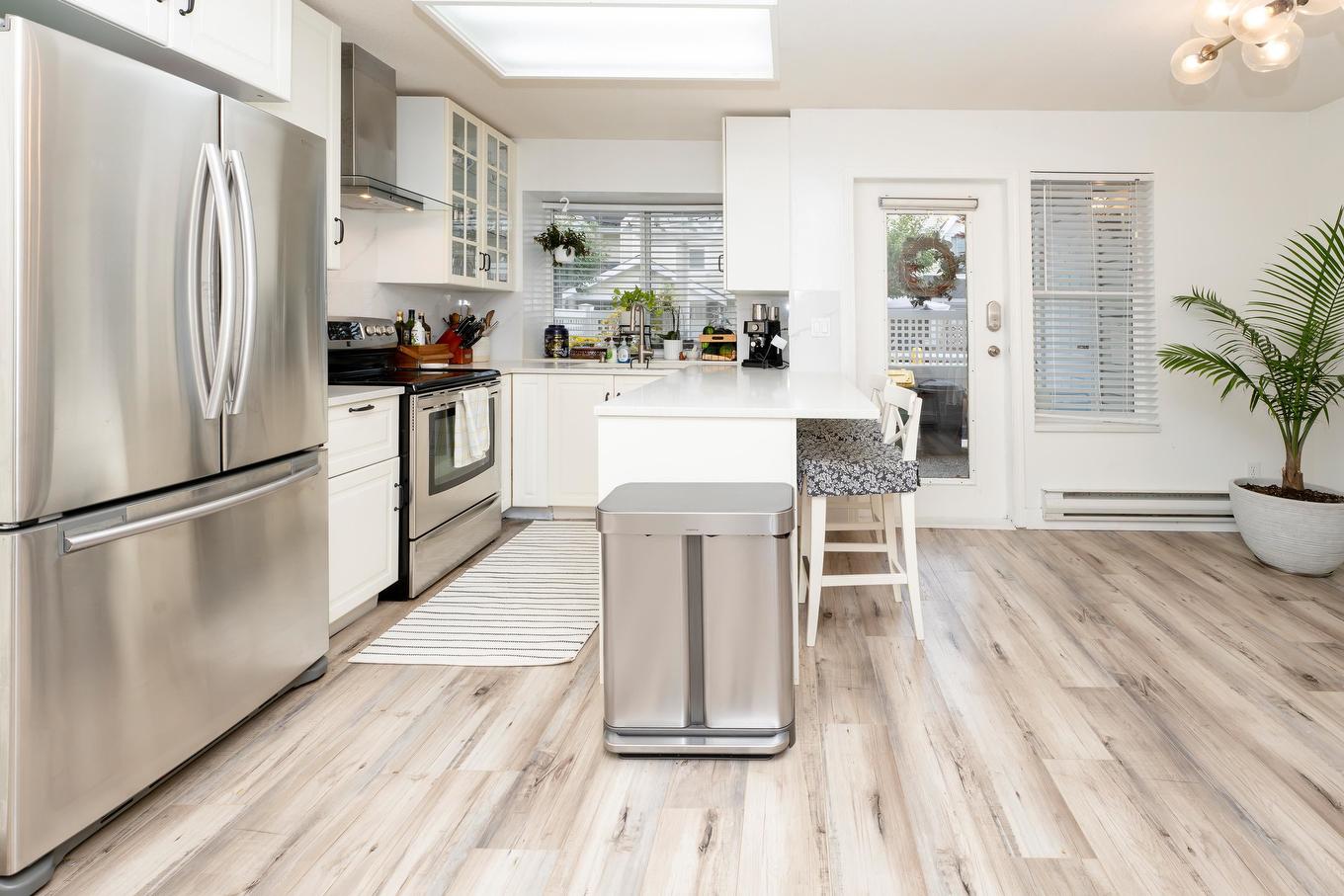 15-23575 119 Avenue, Maple Ridge, BC