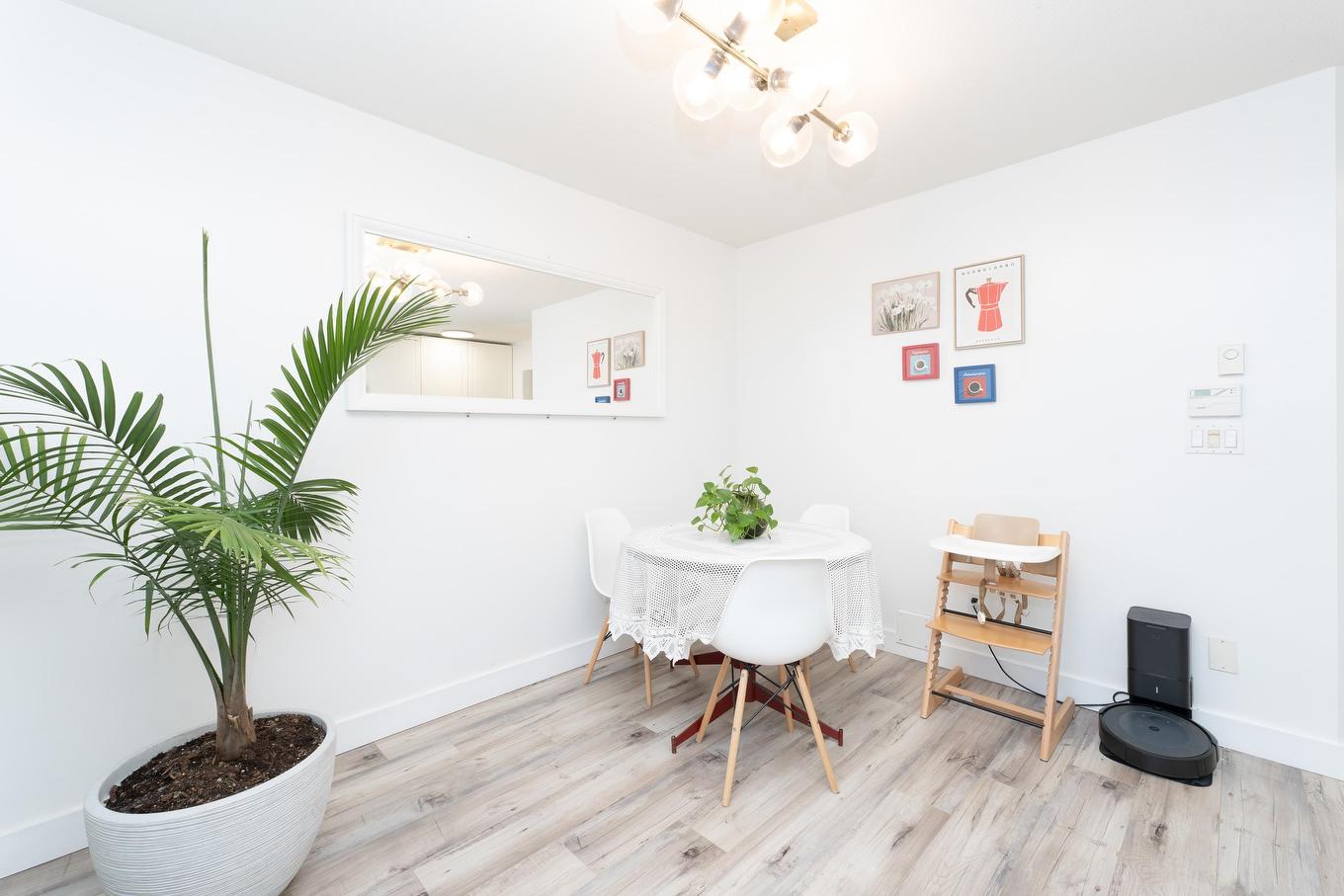 15-23575 119 Avenue, Maple Ridge, BC