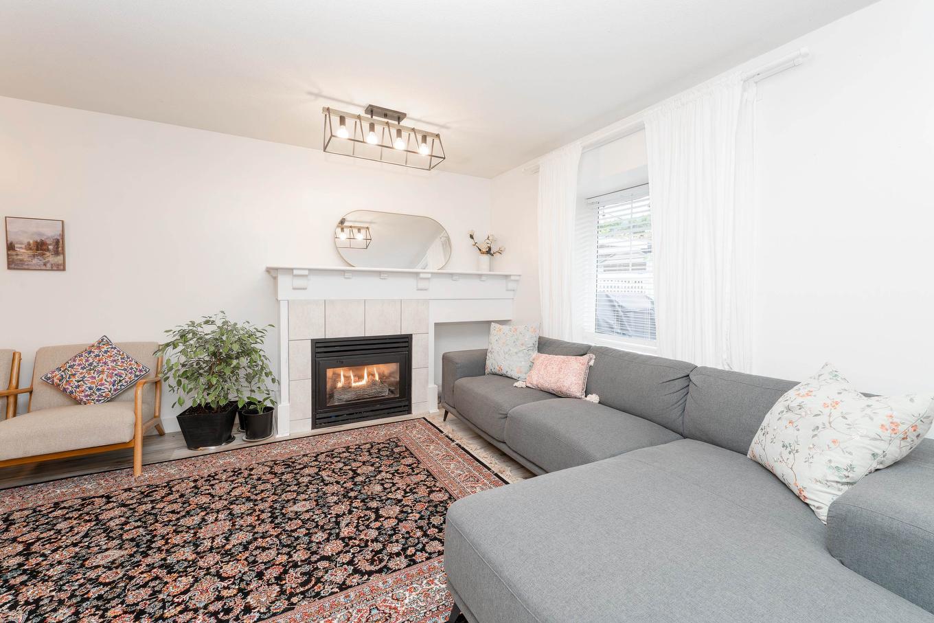 15-23575 119 Avenue, Maple Ridge, BC