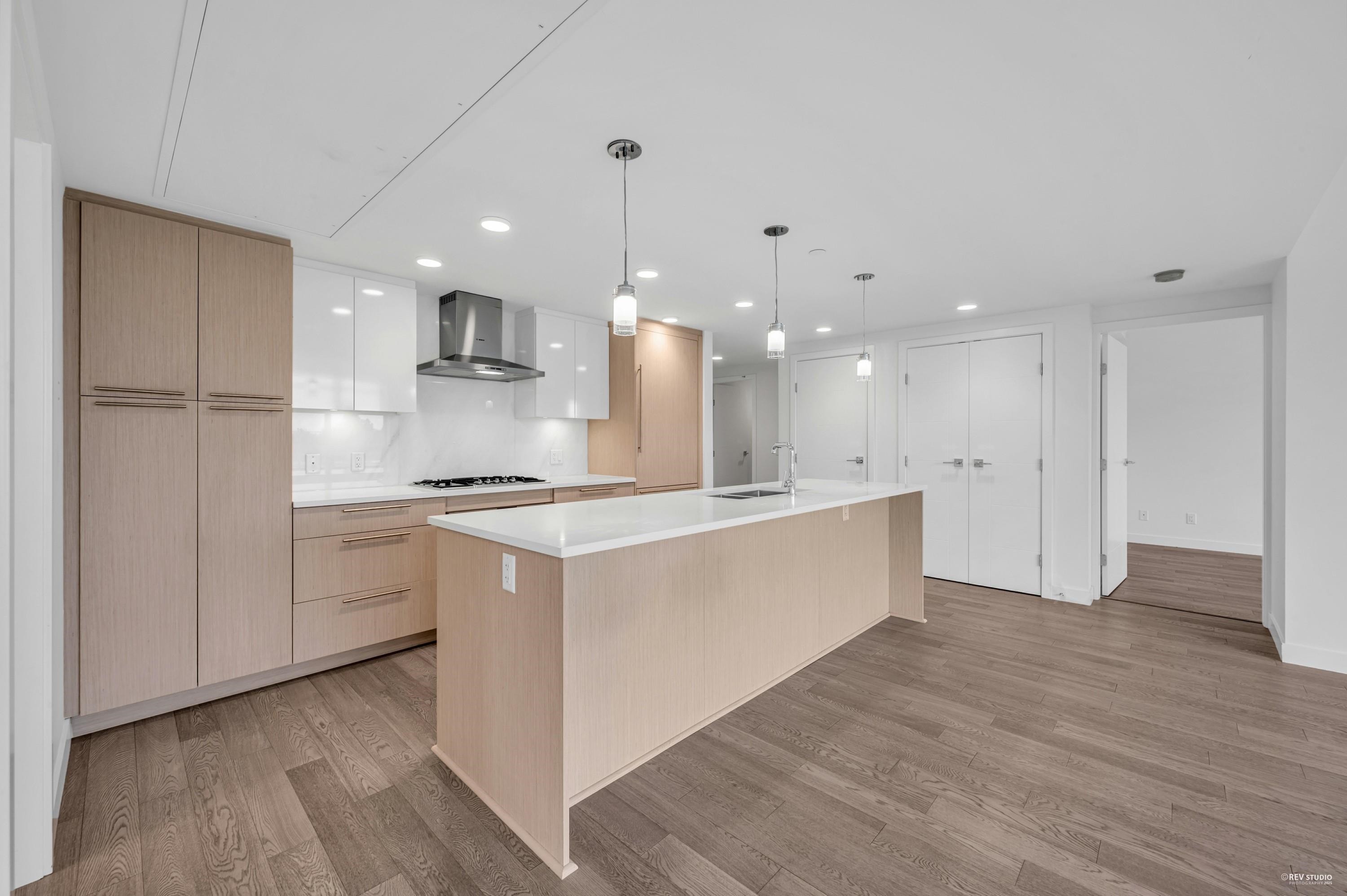 303-5077 Cambie Street, Vancouver, BC