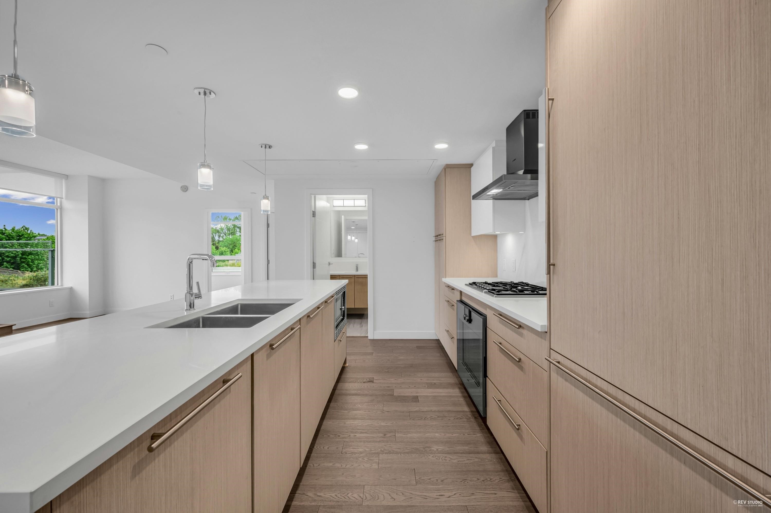 303-5077 Cambie Street, Vancouver, BC