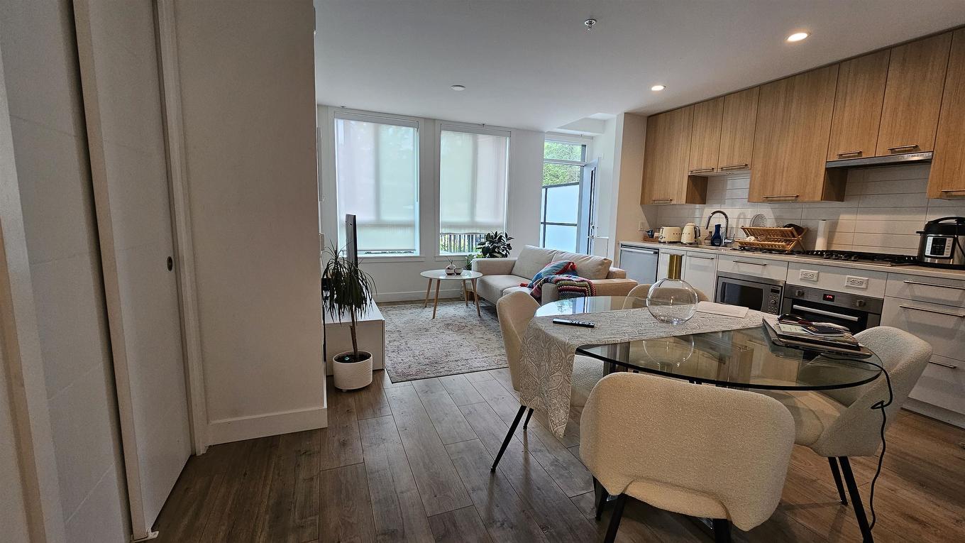 122-2035 Glenaire Drive, North Vancouver, BC