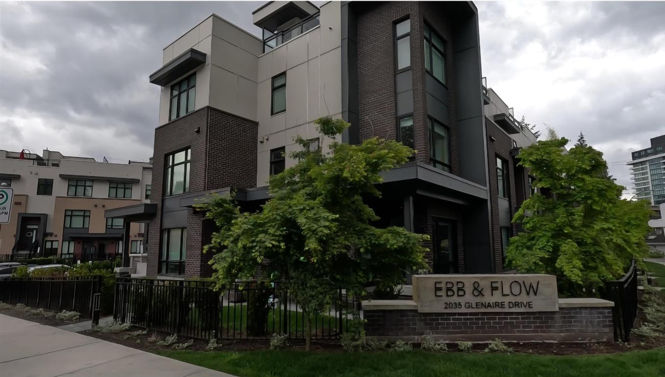 122-2035 Glenaire Drive, North Vancouver, BC