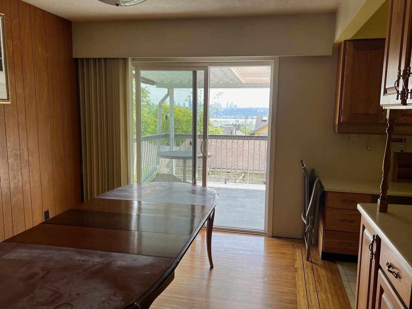 1008 Thomas Avenue, Coquitlam, BC