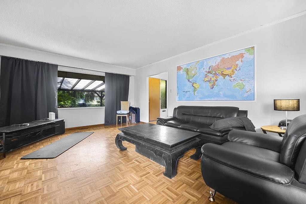 21670 119 Avenue, Maple Ridge, BC