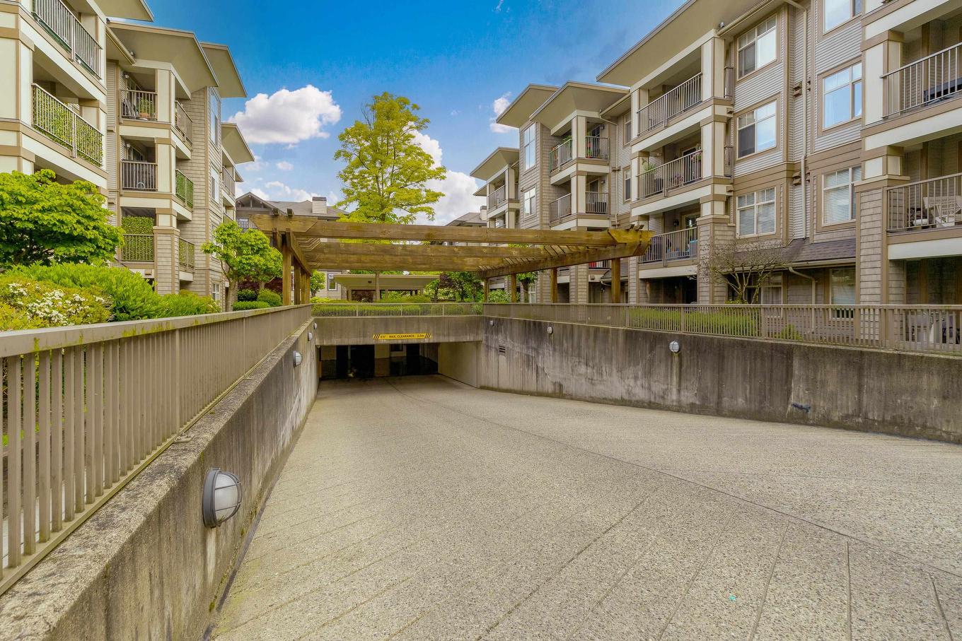 120-12238 224 Street, Maple Ridge, BC