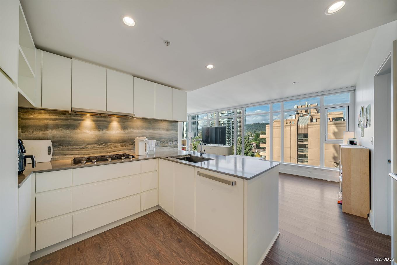 1010-450 Westview Street, Coquitlam, BC