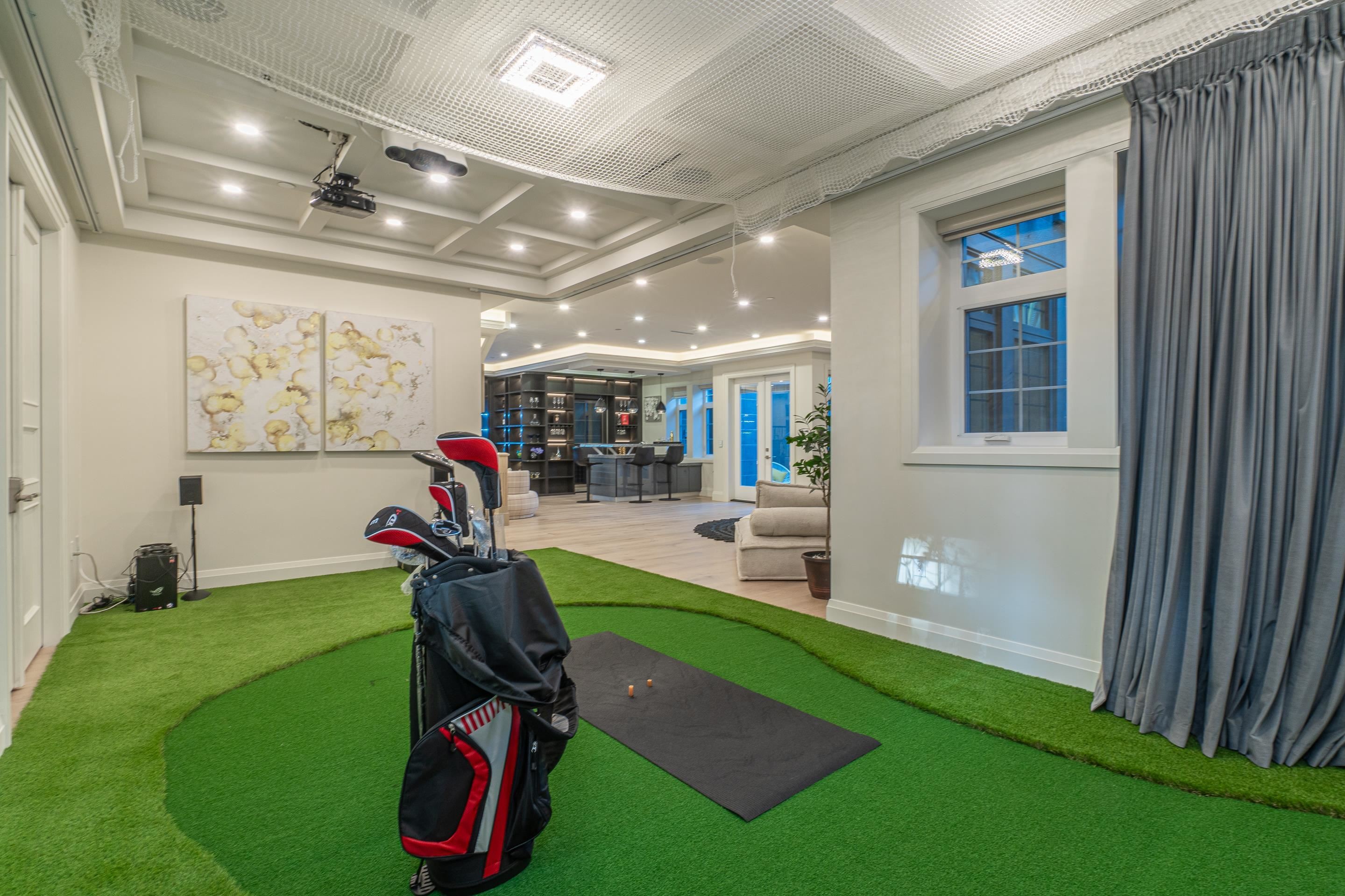 6038 Marguerite Street, Vancouver, BC