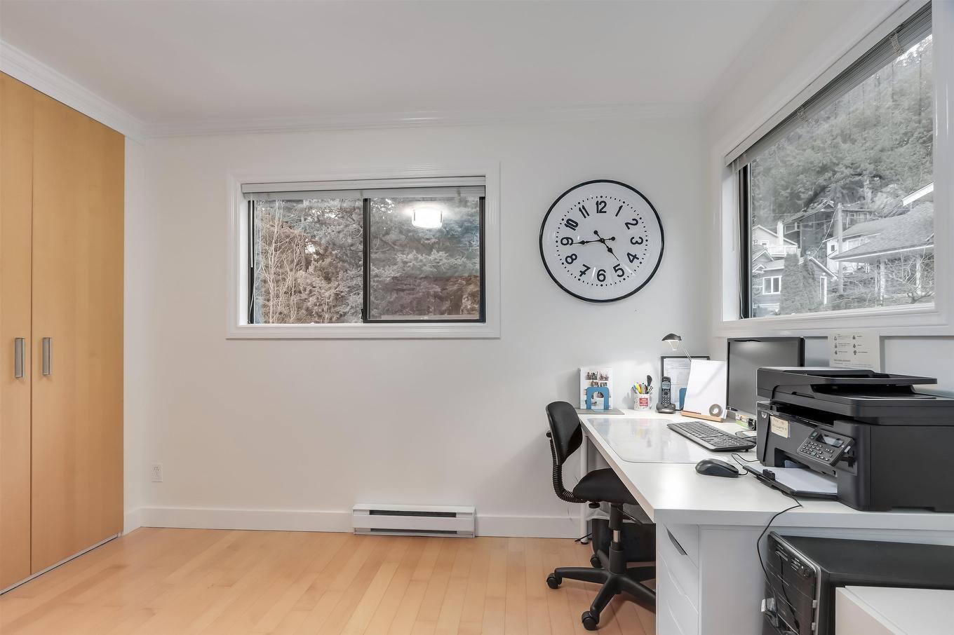 6590 Nelson Avenue, West Vancouver, BC