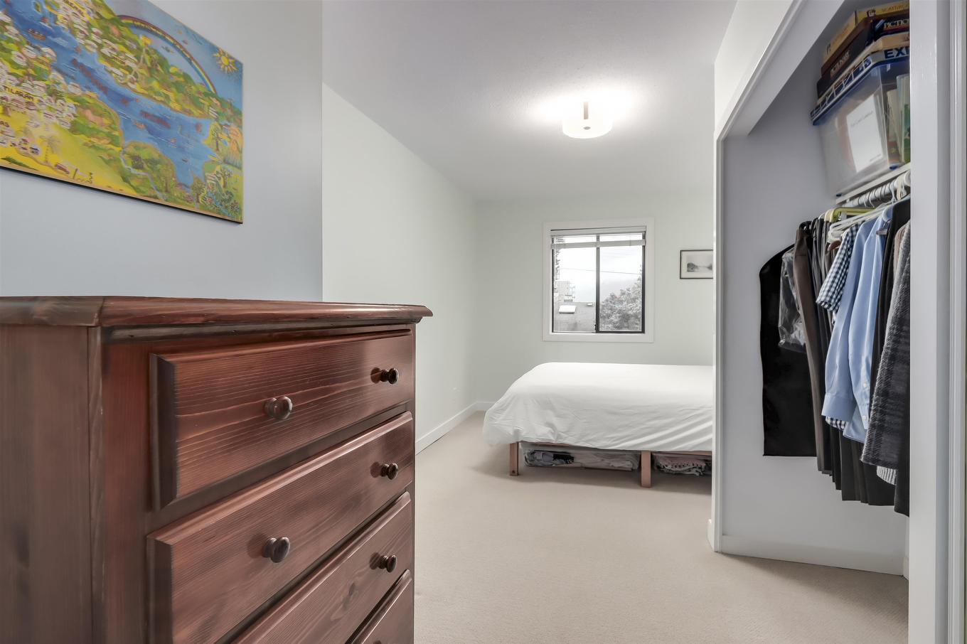 6590 Nelson Avenue, West Vancouver, BC