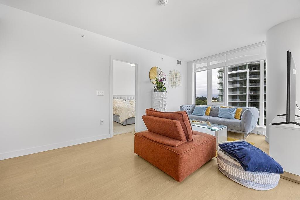 1506-7769 Park Crescent, Burnaby, BC