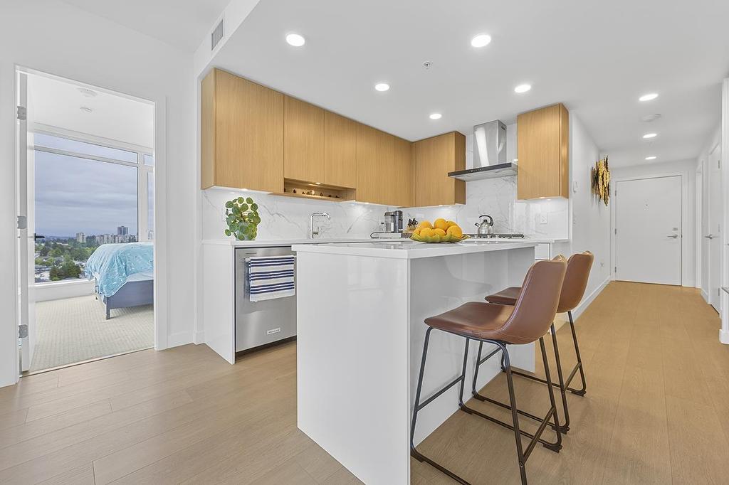 1506-7769 Park Crescent, Burnaby, BC