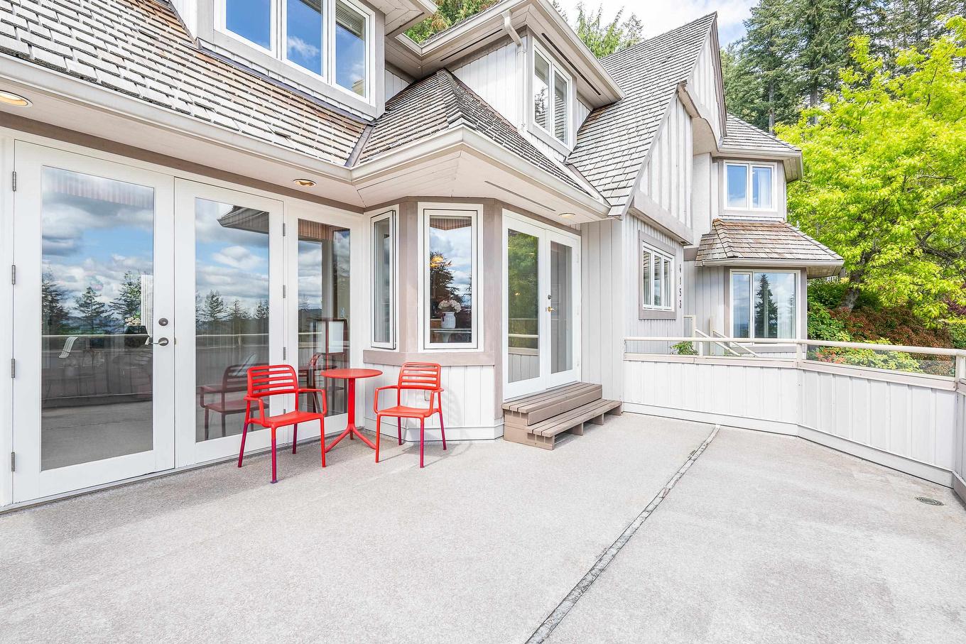 4153 Quarry Court, North Vancouver, BC