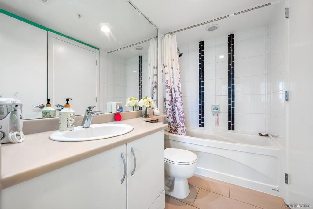 601-7108 Collier Street, Burnaby, BC