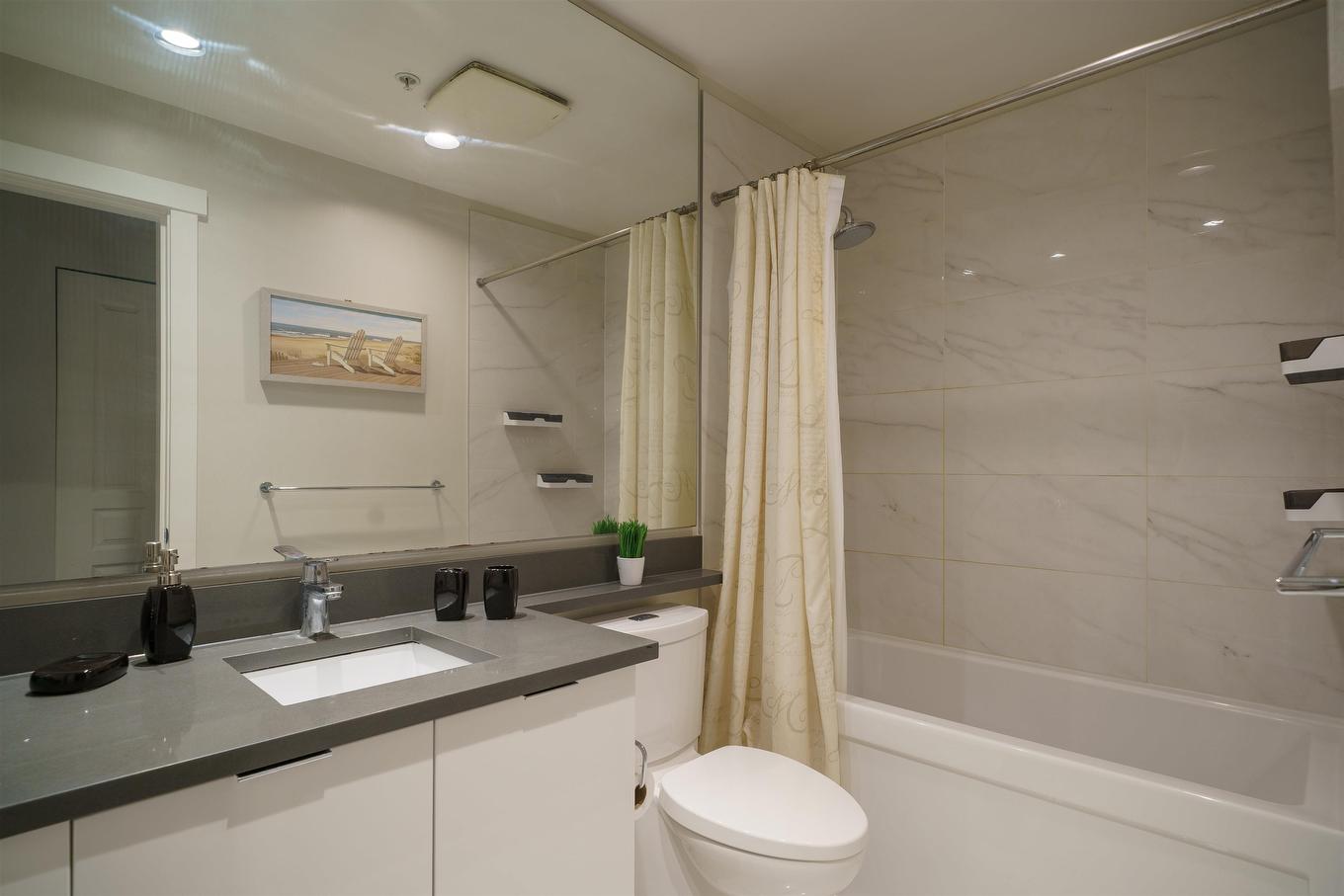 209-9311 Alexandra Road, Richmond, BC