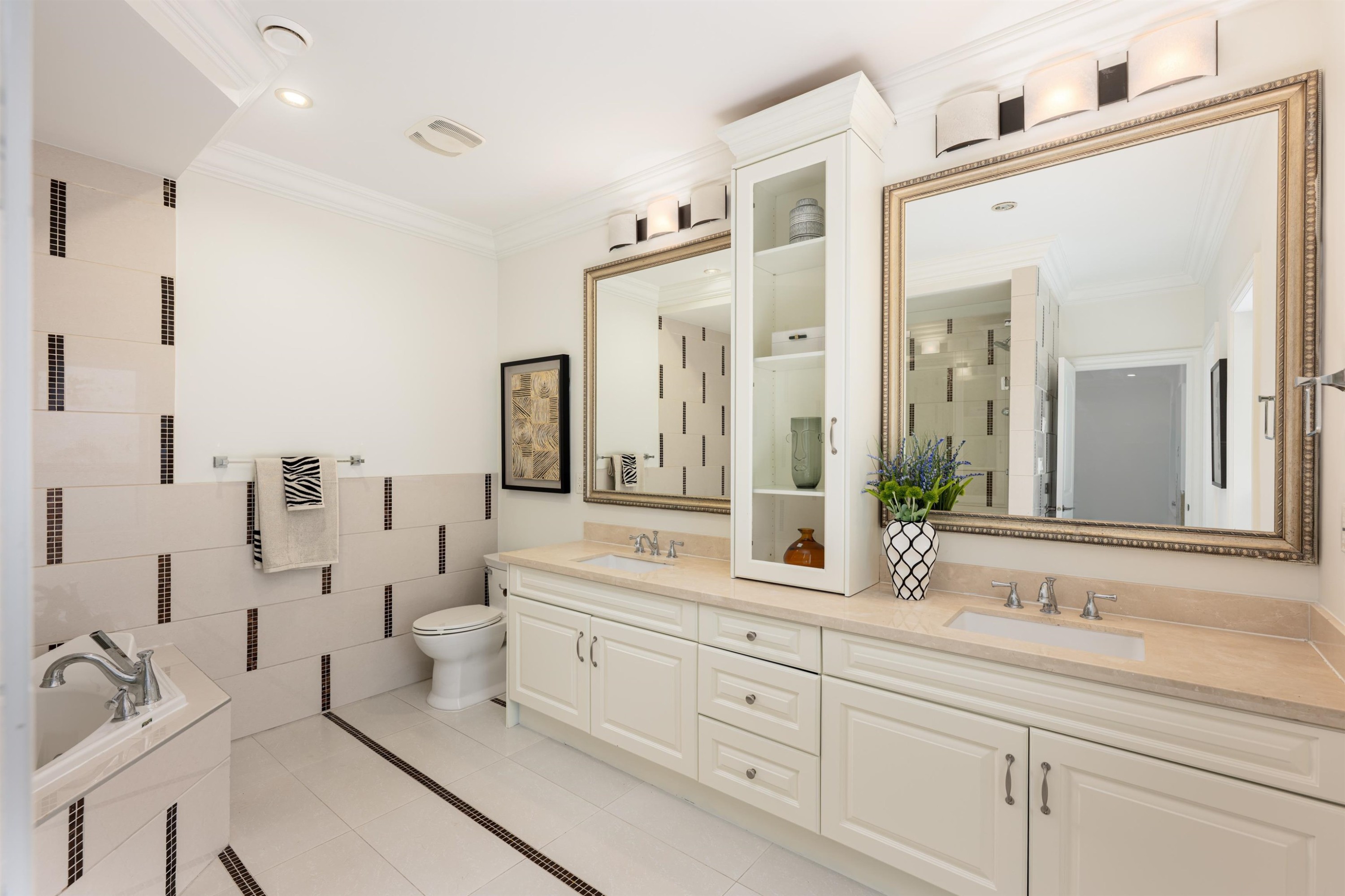 7311 Bates Road, Richmond, BC