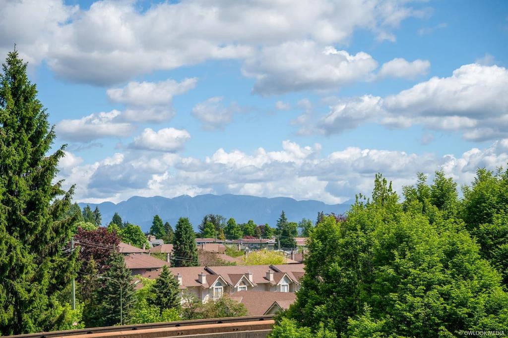 709-5470 Ormidale Street, Vancouver, BC